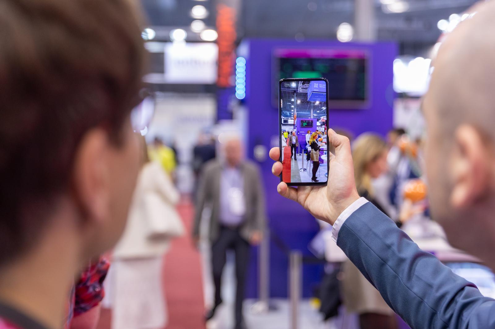 T-Mobile Leverages augg.io for AR in Manufacturing